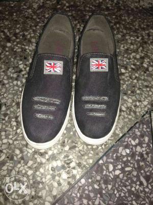 Size 9 branded loafer shoes only 2 days wearing