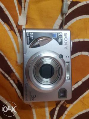 Sony cybershot in good condition for sale no