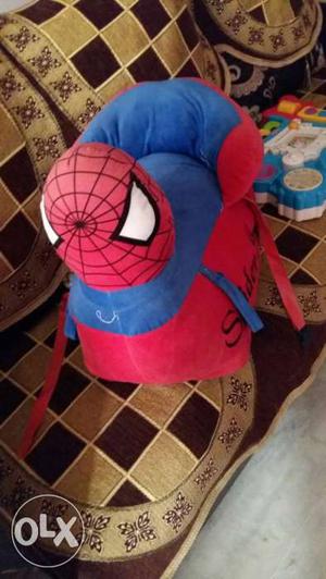 Spiderman blue and red almost new baby seater.