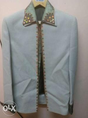 Suit with full set in brand new condition