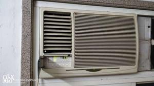 This window AC and running condition and totally