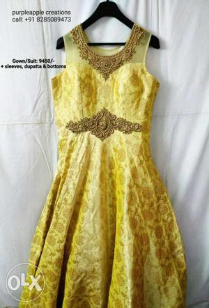 Women's Yellow Sleeveless Dress