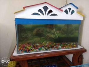 2 Feet fish tank for sale in good condition