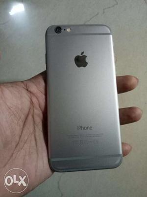 IPhone 6 64 GB in very good condition, earphone, charger and