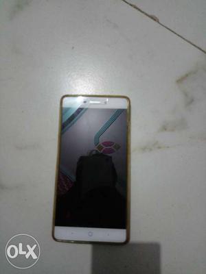 Lyf water 7 is in very good condition with 2gb