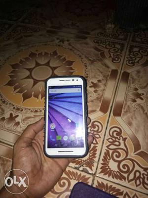 Motorola 3 generation 2gb ram 16 gb Rom in