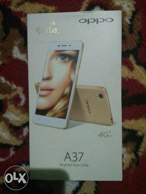 Oppo A 37 in a brand new condition scratch less