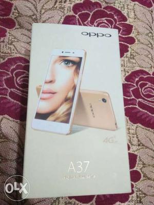 Oppo a 37fw only 1 month old and with charger lid