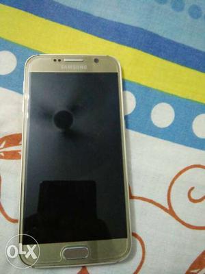 Samsung galaxy s6 in excellent condition without