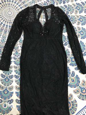 Black Floral Laced V-neck Long-sleeved Dress