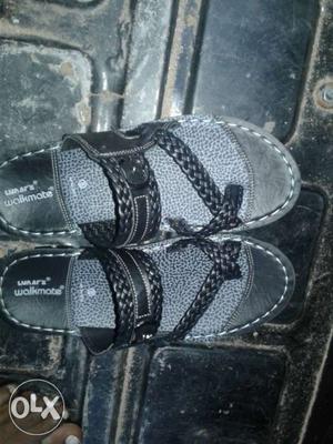 Black-and-gray Leather Slide Sandals