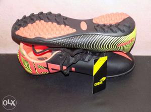 Black-yellow-pink Cleats