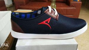 Casual shoes-sneakers available,all size-wholesale-150 pairs