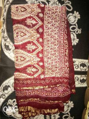 Full embroidered sari - blouse