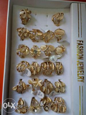Gold-colored Fashion Jewelry Rings Collection