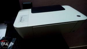 HP DESKJET  all in one 1 year old running