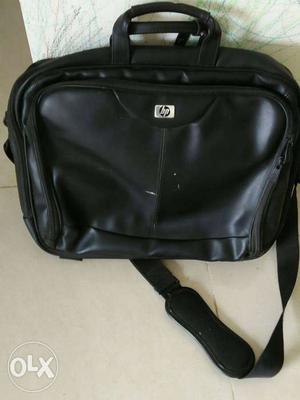 Hp laptop bag very good condition.