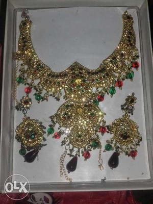 Malti colour necklace