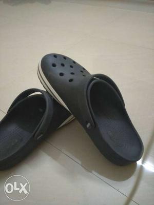 Only 3 used crocs with high durability at lowest