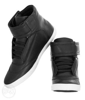 Pair Of Black Leather High-top Sneakers Size 6