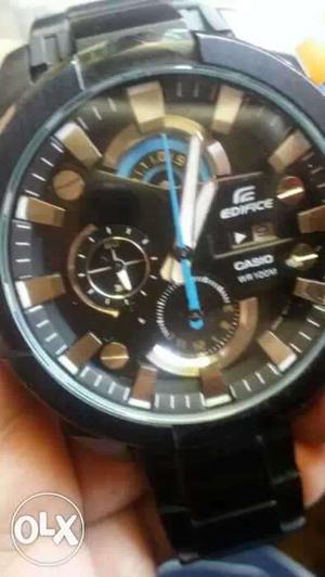 Round Black Casio Chronograph Watch With Band