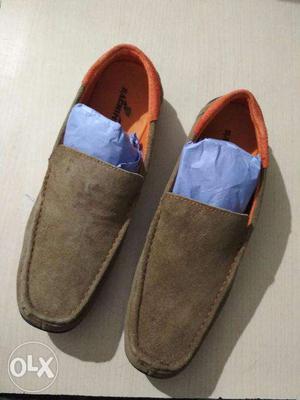 Shoes with new style... urgent sell