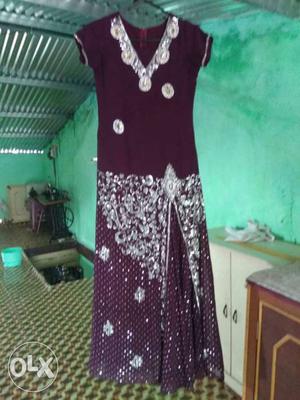 Women's Maroon And White V-neck Dress