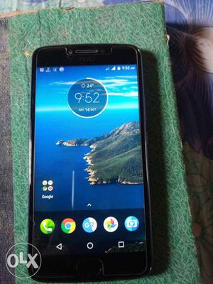 3 months used moto E4 plus in good condition 3 gb