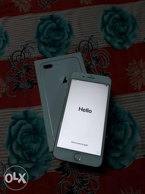 4 days old Apple iPhone 8 plus 64gb for only