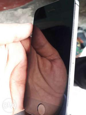 Iphone 5s 4g phone Good condition 3 month warrenty h abhi 16