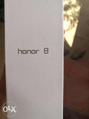 New HUAWEI Honor 8 white (4GB RAM+32GB Memory) Urgent Sale