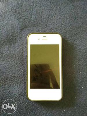 Phone of 2 years, with original charger, iPhone 4s, with