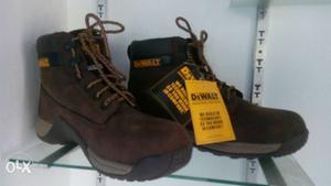 Brand Dewalt Type Safety Shoes Size: 42.
