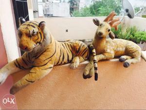 Brown Tiger And Deer Plush Toys