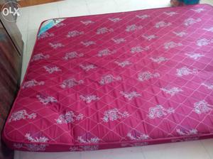 Dreamline mattress in good condition
