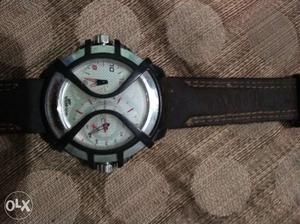 Fastrack watch wr100mde196