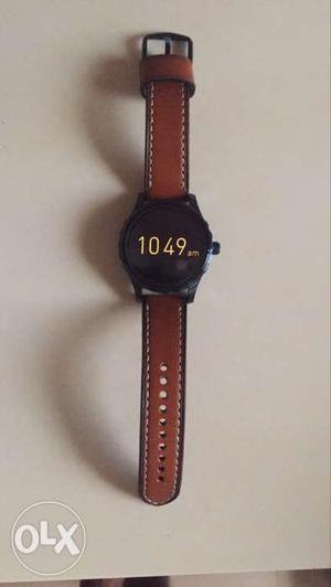 Fossil smart watch. unused. less than 1 month
