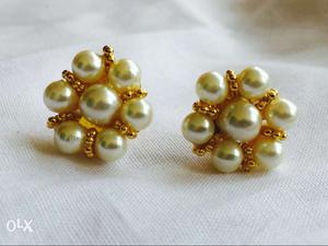 Only 100 rs quality products with good pearls and