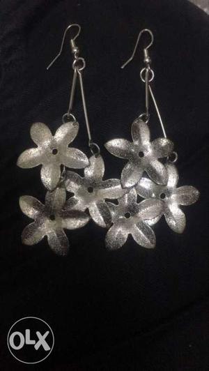 Pretty silver party wear dangle earrings