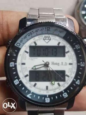 Round White Digital Watch With Link Bracelet
