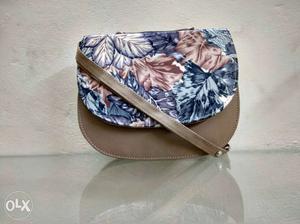 Women's Blue And Brown Floral Printed Sling-bag