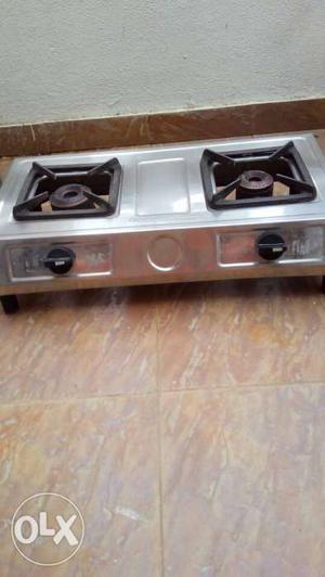 2 burner Supreme Flame gas in an excellent condition