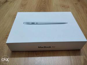 Apple MacBook Air 11.6 inches, in great condition