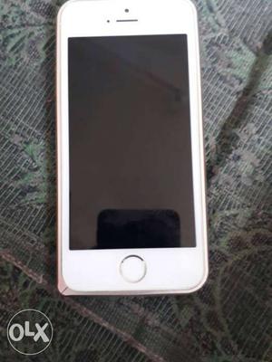 Apple iphone 5s 16GB with all accesories orignal