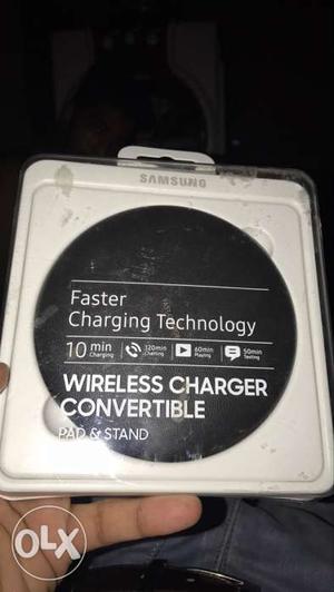Black Samsung Wireless Charger