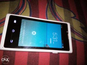 Bq-s inch screan Only 3 month old Charger