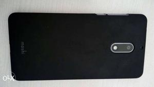 I am selling my nokia6 with full accessories. One