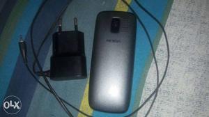 It is a good condition phone along with dual sim