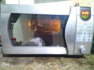 Microwave Oven In Scratchless Condition With