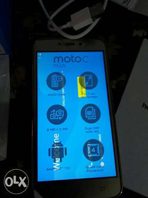 Motorola 4G Moto 2 GB Ram android smartphone at Neyveli
